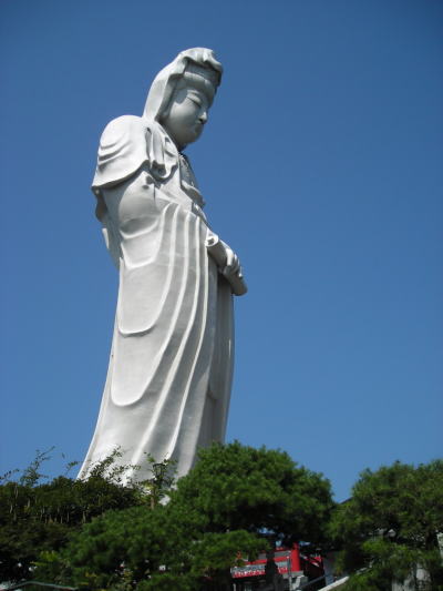 白衣大観音(高崎観音)